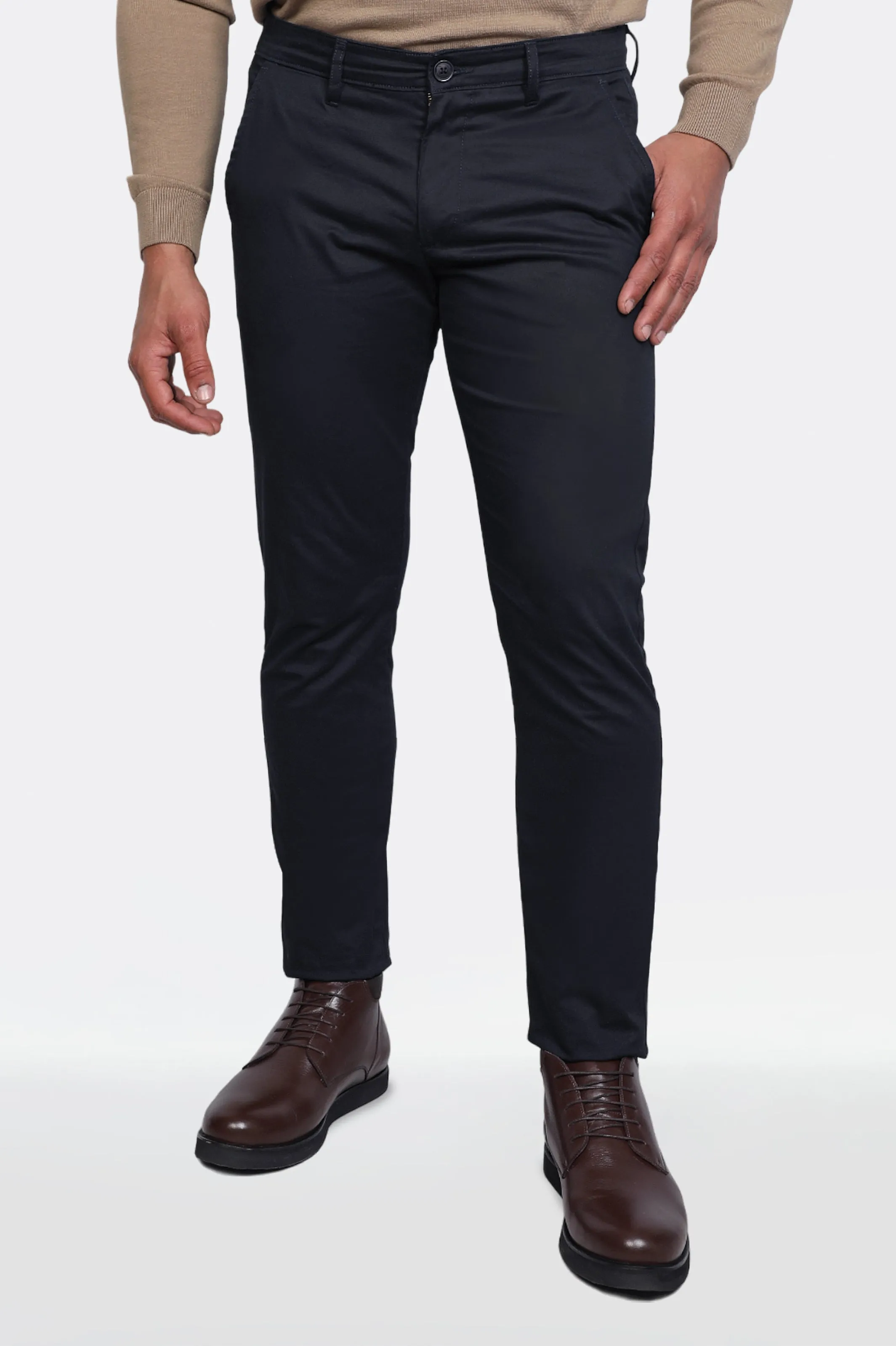 Chino Pant With Side Pockets