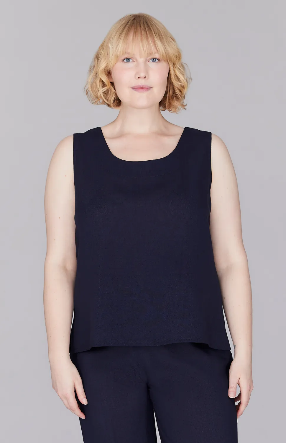 Microlinen Essential Scoop Neck Tank